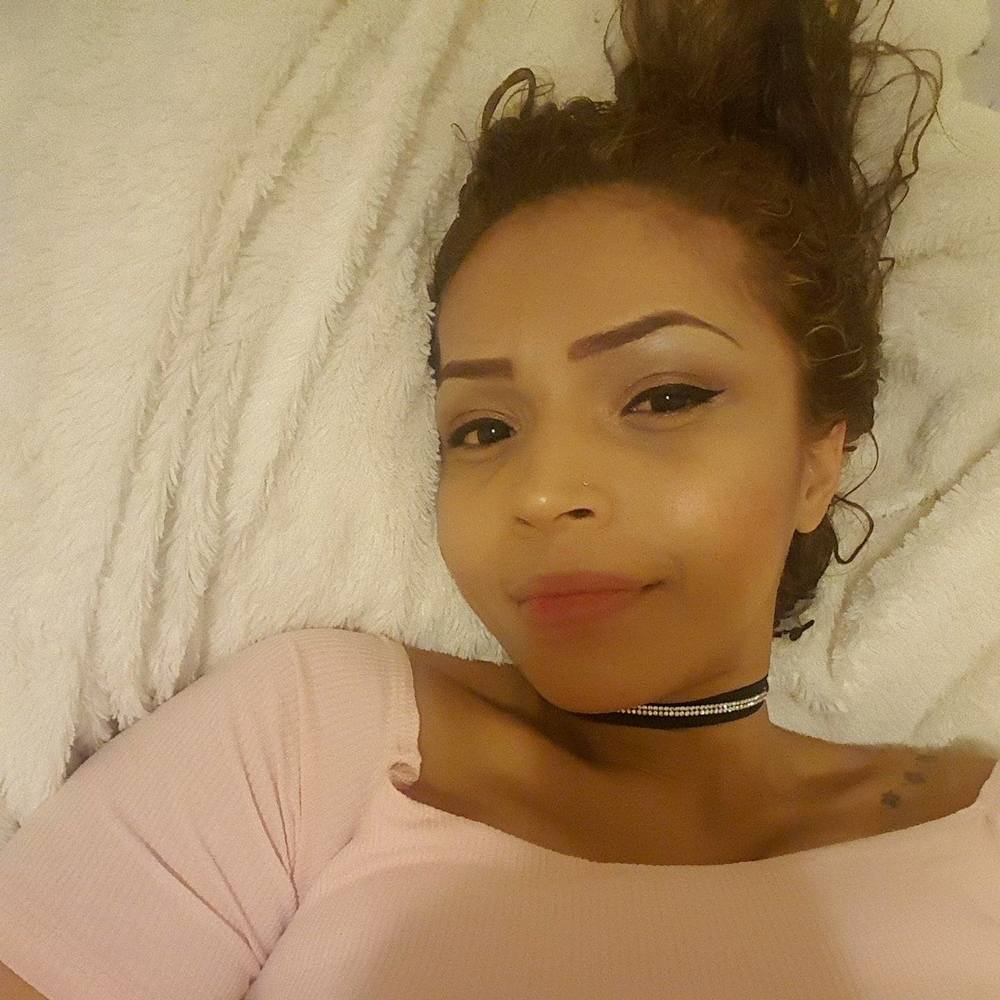 Meet your Posher, Aleja